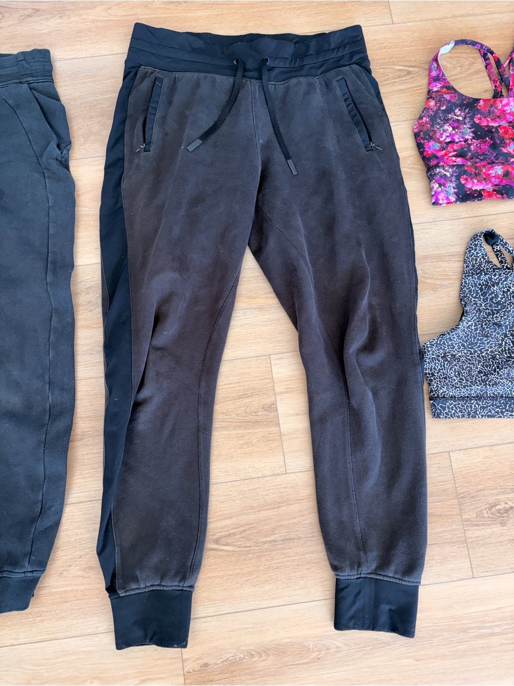 Lululemon bundle - Picture 4 of 7